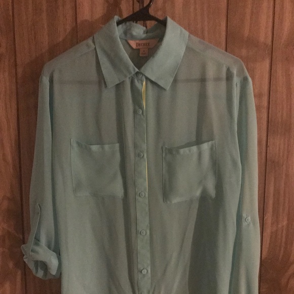 NWOT Decree mint green sheer button down blouse - Picture 3 of 3